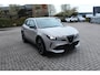 Alfa Romeo Junior Elettrica 54 kWh Clima-Cruise-Keyless-Carplay Fabrieksgarantie 05-2027 !!