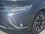 Mitsubishi Outlander 2.0 PHEV instyle+ NL-AUTO | LEDER | SCHUIFDAK