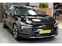 Polestar 4 Long Range Single motor 100 kWh Plus/Pro/Pilot PANORAMADAK + MIST TAILORED KNIT + WARMTEPOMP + AUTOPILOT + 360 CAMERA + PIXEL LED + HARMAN/KARDON + STOEL-&STUURVERWARMING + 22KW LADER + HEAD-UP + PILOT ASSIST + PARKSENSOREN + 21" LM-VELGEN!!