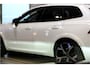 Polestar 4 Long Range Single motor 100 kWh Plus/Pro/Pilot PANORAMADAK + MIST TAILORED KNIT + WARMTEPOMP + AUTOPILOT + 360 CAMERA + PIXEL LED + HARMAN/KARDON + STOEL-&STUURVERWARMING + 22KW LADER + HEAD-UP + PILOT ASSIST + PARKSENSOREN + 21" LM-VELGEN!!