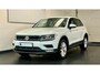 Volkswagen Tiguan 2.0 TSI 4Motion Highline 180pk Pano / LED / Trekhaak / CAM / Keyles