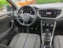Volkswagen T-Roc 1.0 TSI Style / PARKEER SENSOREN V+A/ CAMERA/ DIGITAL DASH/ NAVI/ AIRCO