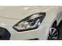 Suzuki Swift 1.0 Stijl Smart Hybrid 111pk Navi / CAM / Cruise / LED / Keyles