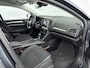 Renault Megane Estate 1.3 TCe Intens | Airco Automatisch | Achteruitrijcamera | All Seasonbanden | Apple Carplay/Androis Auto | Cruise Control | Parkeersensoren Voor en Achter | Trekhaak |