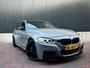 BMW 3-Serie 318d High Executive * M-perf * Aut * Pano * Led * Liefhebber auto *