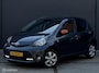 Toyota Aygo 1.0 VVT-i Dynamic Orange 5 deurs - AIRCO - LM VELGEN - EL. RAMEN - BLUETOOTH - CPV - LEDER STUUR - LED - NAP - NL AUTO - NIEUWE APK BIJ AFLEVERING -