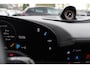 Porsche Taycan Cross Turismo 4 93 kWh / SoH 92,2% / Panoramadak / 360Camera / Passenger Display / Adaptieve Stoelen / Luchtvering / 21'' / Bose / Keyless / Sportchrono / Stoelventilatie / Stoelverwarming 4x / DAB / Cruise Control