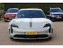 Porsche Taycan Cross Turismo 4 93 kWh / SoH 92,2% / Panoramadak / 360Camera / Passenger Display / Adaptieve Stoelen / Luchtvering / 21'' / Bose / Keyless / Sportchrono / Stoelventilatie / Stoelverwarming 4x / DAB / Cruise Control