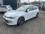 Volkswagen Golf 1.5 eHybrid Life Edition | Automaat | 360 graden Camera | Climate Control | Apple Carplay | Android Auto | Cruise Control Adaptief | Lichtmetalen Velgen |