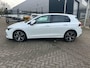 Volkswagen Golf 1.5 eHybrid Life Edition | Automaat | 360 graden Camera | Climate Control | Apple Carplay | Android Auto | Cruise Control Adaptief | Lichtmetalen Velgen |