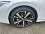 Volkswagen Golf 1.5 eHybrid Life Edition | Automaat | 360 graden Camera | Climate Control | Apple Carplay | Android Auto | Cruise Control Adaptief | Lichtmetalen Velgen |