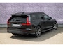 Volvo V60 2.0 T6 Plug-in hybrid AWD Ultra Dark | Bowers Wilkins Audio  | 20" Polestar Velgen | Heico Spoiler | 360 Graden Camera | Trekhaak | Stoelmassage | Stoelventilatie | Nappaleder | Adaptieve Cruise Control | Styling Pack | Black Pack |