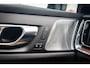 Volvo V60 T6 Plug-in hybrid AWD Ultra Dark | Bowers & Wilkins | 20" Polestar Velgen | Heico Spoiler | Trekhaak | Massage & Ventilatie Stoelen | Adaptieve Cruise Control | Styling Pack | Styling Pack | Black Pack |