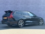 Volvo V60 T6 Plug-in hybrid AWD Ultra Dark | Bowers & Wilkins | 20" Polestar Velgen | Heico Spoiler | Trekhaak | Massage & Ventilatie Stoelen | Adaptieve Cruise Control | Styling Pack | Styling Pack | Black Pack |