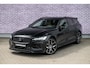 Volvo V60 2.0 T6 Plug-in hybrid AWD Ultra Dark | Bowers Wilkins Audio  | 20" Polestar Velgen | Heico Spoiler | 360 Graden Camera | Trekhaak | Stoelmassage | Stoelventilatie | Nappaleder | Adaptieve Cruise Control | Styling Pack | Black Pack |