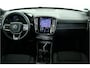 Volvo XC40 Recharge Plus 70 kWh Navi / Pilot assist / ACC / Camera / Trekhaak