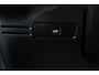 Volvo XC40 Recharge Core 70 kWh Allseason / Navigatie / ACC / Pilot Assist