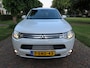 Mitsubishi Outlander 2.0 PHEV Instyle+ Leer Schuif/Kanteldak Achteruitrijcamera Stoelverwarming Ecc Cruisecontrol Pdc Lm Velgen Trekhaak