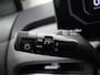 Kia EV3 Plus 81.4 kWh | Dodehoekassistentie | Privacy Glass | Stoel- en stuurwielverwarming | Dual Zone Climate Control | Draadloze oplader voor smartphone |