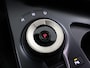 Kia EV6 Light Edition 63 kWh | Stoelverwarming | Adaptieve cruise control | Parkeersensoren | Stuurwiel verwarmd |