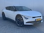 Kia EV6 Light Edition 63 kWh | Facelift | Trekhaak | Parkeercamera | Keyless Entry | Stoelverwarming | Apple Carplay/Android Auto | Led Koplampen | 19" |