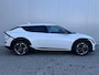 Kia EV6 Light Edition 63 kWh | Facelift | Trekhaak | Parkeercamera | Keyless Entry | Stoelverwarming | Apple Carplay/Android Auto | Led Koplampen | 19" |