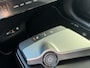 Kia EV6 Light Edition 63 kWh | Facelift | Trekhaak | Parkeercamera | Keyless Entry | Stoelverwarming | Apple Carplay/Android Auto | Led Koplampen | 19" |