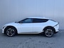 Kia EV6 Light Edition 63 kWh | Facelift | Trekhaak | Parkeercamera | Keyless Entry | Stoelverwarming | Apple Carplay/Android Auto | Led Koplampen | 19" |