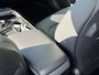 Kia EV6 Light Edition 63 kWh | Facelift | Trekhaak | Parkeercamera | Keyless Entry | Stoelverwarming | Apple Carplay/Android Auto | Led Koplampen | 19" |