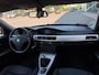 BMW 3-Serie 316i LEDER/NAVIGATIE/CLIMA! ORIGINELE KILOMETERS!