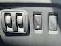 Renault Captur 0.9 TCe Intens / Navigatie / Climate Control / Cruise Control / Two-Tone / Dealeronderhouden / Carplay /