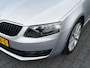 Skoda Octavia Combi 1.6 TDI 110pk DSG Greentech Style Business | Navigatie | Xenon | Half leder | Trekhaak