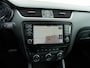 Skoda Octavia Combi 1.6 TDI 110pk DSG Greentech Style Business | Navigatie | Xenon | Half leder | Trekhaak