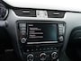 Skoda Octavia Combi 1.6 TDI 110pk DSG Greentech Style Business | Navigatie | Xenon | Half leder | Trekhaak