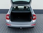 Skoda Octavia Combi 1.6 TDI 110pk DSG Greentech Style Business | Navigatie | Xenon | Half leder | Trekhaak