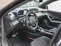 Peugeot 2008 SUV GT Pack 130pk Automaat | Schuif-/Kanteldak | Stoelverwarming | Focal Hifi