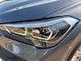 BMW X1 sDrive20i High Executive Edition Automaat | Panoramadak | Trekhaak | LED | Leder | Head Up | Camera | Adaptieve Cruise Control | Stoel- en Stuurverwarming