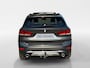 BMW X1 sDrive20i High Executive Edition Automaat | Panoramadak | Trekhaak | LED | Leder | Head Up | Camera | Adaptieve Cruise Control | Stoel- en Stuurverwarming