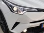 Toyota C-HR / C-HR+ 1.8 122pk Hybrid Dynamic Automaat | Trekhaak | Navigatie | Adaptieve Cruise Control | Camera | JBL | 18"LMV | Stoelverwarming | Keyless Entry/Start |