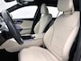 Mercedes-Benz C-klasse Estate 300 e Plug-In Hybride Luxury | Machiatobeige int. | Distronic | Digital Licht | 360°-camera | Augmented Reality | Memory | Car Play | Inclusief 24 maanden Mercedes-Benz Certified garantie voor Europa.