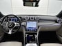 Mercedes-Benz C-klasse Estate 300 e Plug-In Hybride Luxury | Machiatobeige int. | Distronic | Digital Licht | 360°-camera | Augmented Reality | Memory | Car Play | Inclusief 24 maanden Mercedes-Benz Certified garantie voor Europa.
