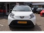 Toyota Aygo X 5-DEURS AD-CRUISE AIRCO EL-RAMEN STUUR MULTIFUNCTIONEEL
