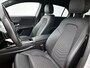 Mercedes-Benz A-klasse 250 e Plug-In Hybride Ledkoplampen | Stoelverwarming | Parkeerpakket met achteruitrijcamera | Dodehoekassistent. Inclusief 24 maanden MB Certified garantie voor Europa.