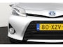 Toyota Yaris 1.5 Full Hybrid Dynamic | Panoramadak | Lichtmetalen velgen | Cruisecontrol |