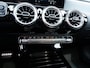 Mercedes-Benz CLA Shooting Brake 180 Automaat Business Solution AMG | Nightpack | Panoramadak | Sfeerverlichting | Trekhaak