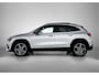 Mercedes-Benz GLA 250 e Business Solution AMG Limited | Trekhaak | AMG Line | Night Pakket | Panoramadak | Memory Stoelen | Parkeerpakket met achteruitrijcamera. Inclusief 24 maanden MB Certified garantie voor Europa.