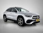 Mercedes-Benz GLA 250 e Business Solution AMG Limited | Trekhaak | AMG Line | Night Pakket | Panoramadak | Memory Stoelen | Parkeerpakket met achteruitrijcamera. Inclusief 24 maanden MB Certified garantie voor Europa.