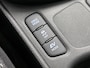 Toyota Yaris 1.5 Hybrid Active | 1e Eigenaar | NIEUW GELEVERD & ONDERHOUDEN | Metallic Rood | Apple Carplay / Android Auto |