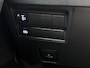 Toyota Yaris 1.5 Hybrid Active | 1e Eigenaar | NIEUW GELEVERD & ONDERHOUDEN | Metallic Rood | Apple Carplay / Android Auto |