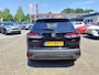 Toyota Corolla Cross Hybrid 140 STYLE 4S-BANDEN NL-AUTO EL-ACHTERKLEP BLIND SPOT PARK-SENSOREN NAVI APPLE/ANDROID 18'' LM-VELGEN